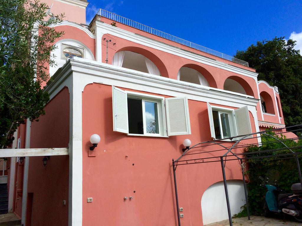Capri Villa Bismarck Exterior photo